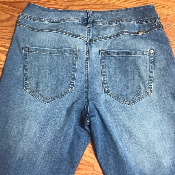 Denim INC Women’s Boyfriend Jeans Blue 💐 Flowers - Picture 6 of 7